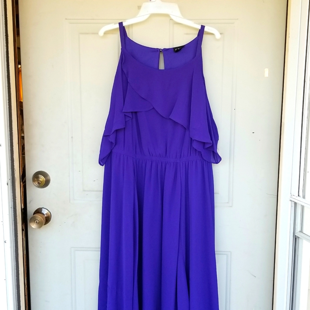 TORRID Ladies dress. Worn once on cruise EUC